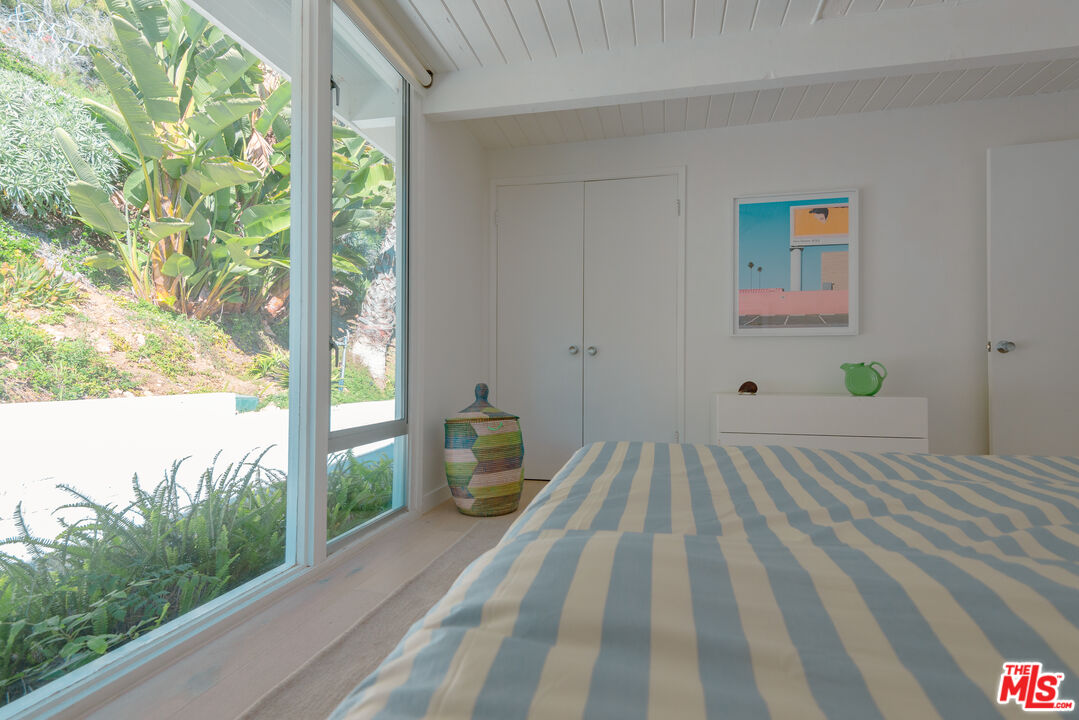 20647 Seaboard Road Malibu, CA 90265 - Photo 7 of 35