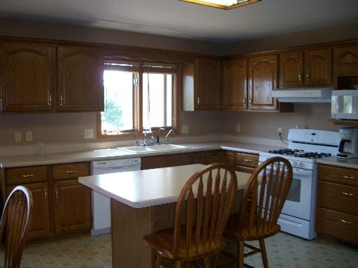 16 Ronhill Road Yorkville, IL 60560 - Photo 2 of 15