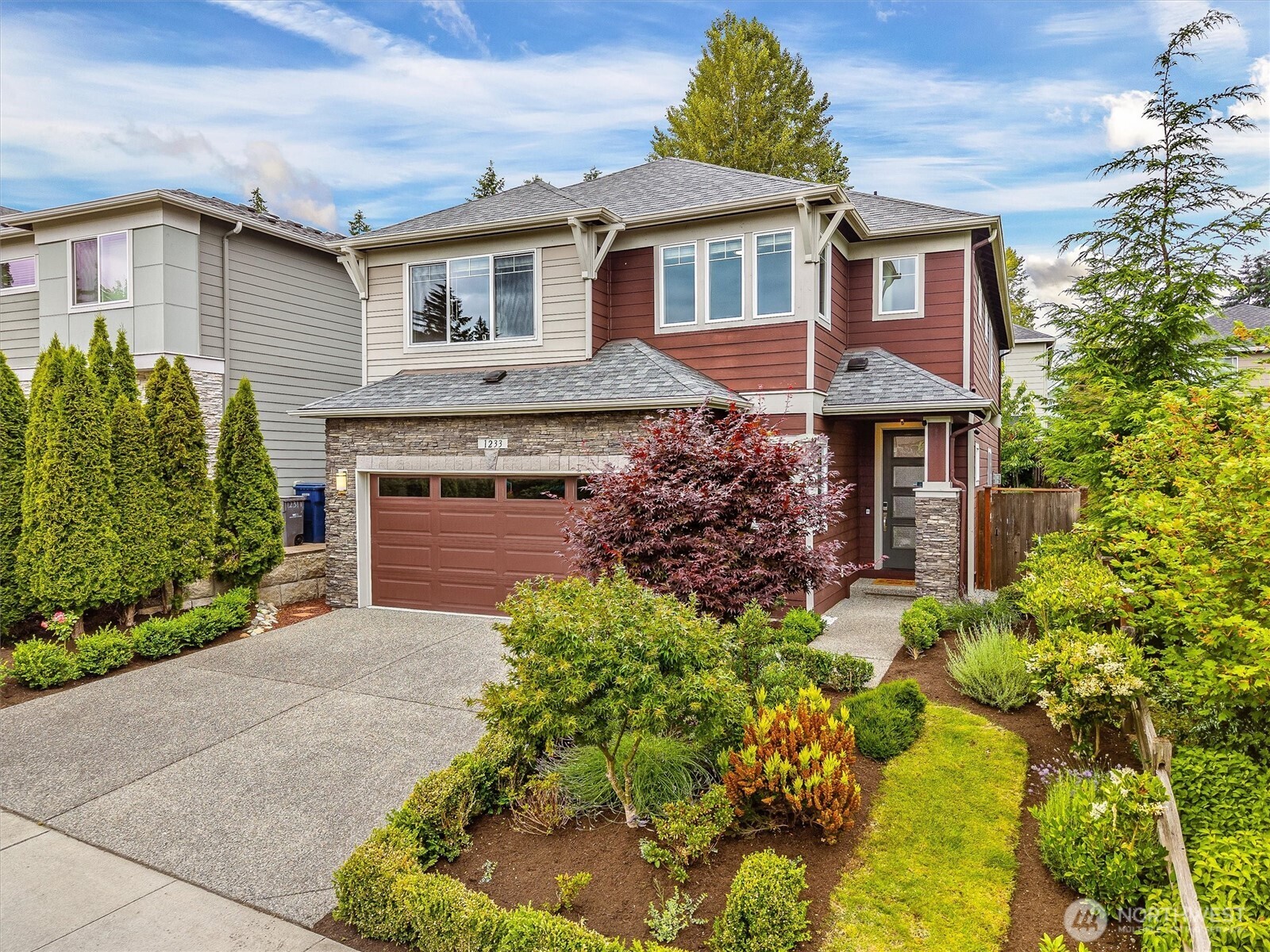 1233 198th Place Southeast Bothell, WA 98012 - Photo 2 of 40