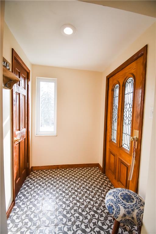 5033 Grove Road Pittsburgh, PA 15236 - Photo 6 of 15 Gallery Image 6