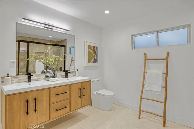 $2,195,000 | 22824 Sparrow Dell Drive, Calabasas, CA 91302