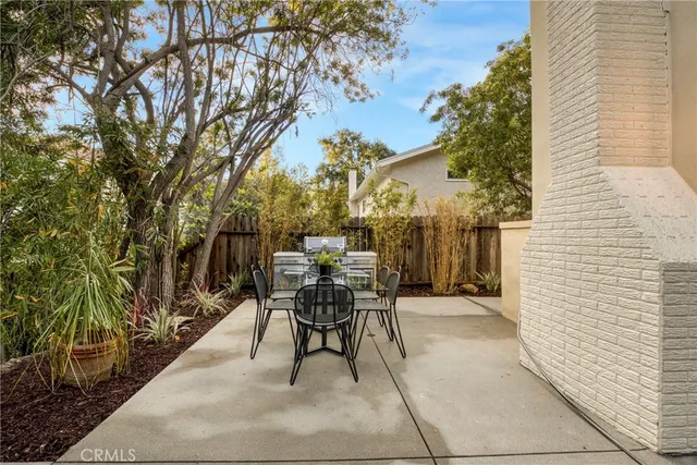 $2,195,000 | 22824 Sparrow Dell Drive, Calabasas, CA 91302