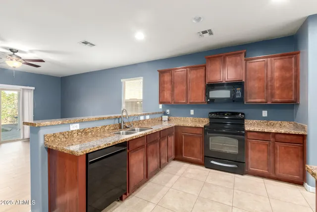 $1,695 | 10484 East Verbina Lane, Florence, AZ 85132