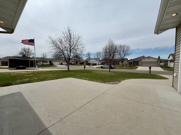 $399,900 | 1718 12th Street North, Wahpeton, ND 58075