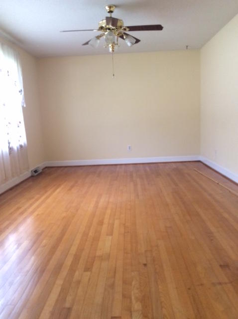 3336 Dublin Road North Charleston, SC 29420 - Photo 5 of 8 Front Room