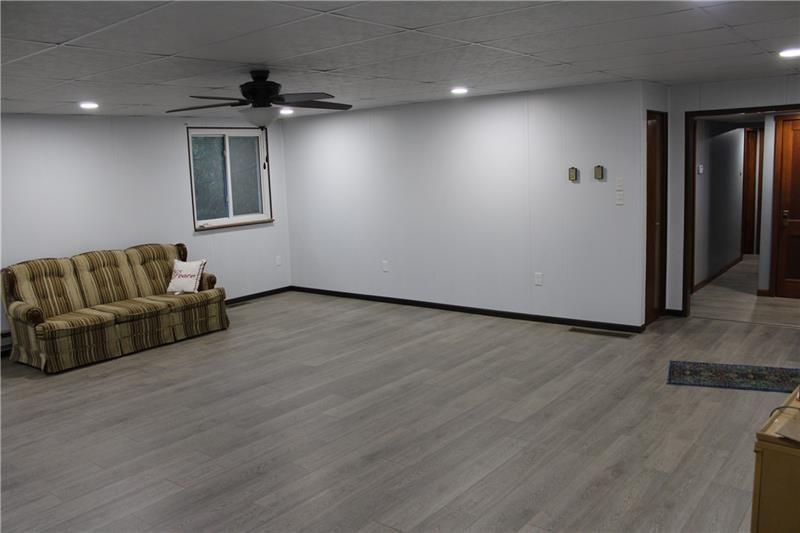 1481 Smith Township State Road Atlasburg, PA 15021 - Photo 5 of 20 Gallery Image 5
