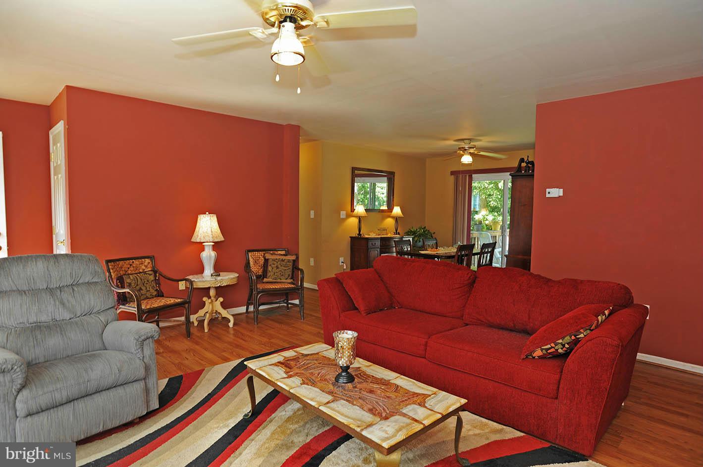 2804 Paper Mill Road Phoenix, MD 21131 - Photo 5 of 26 Living Room