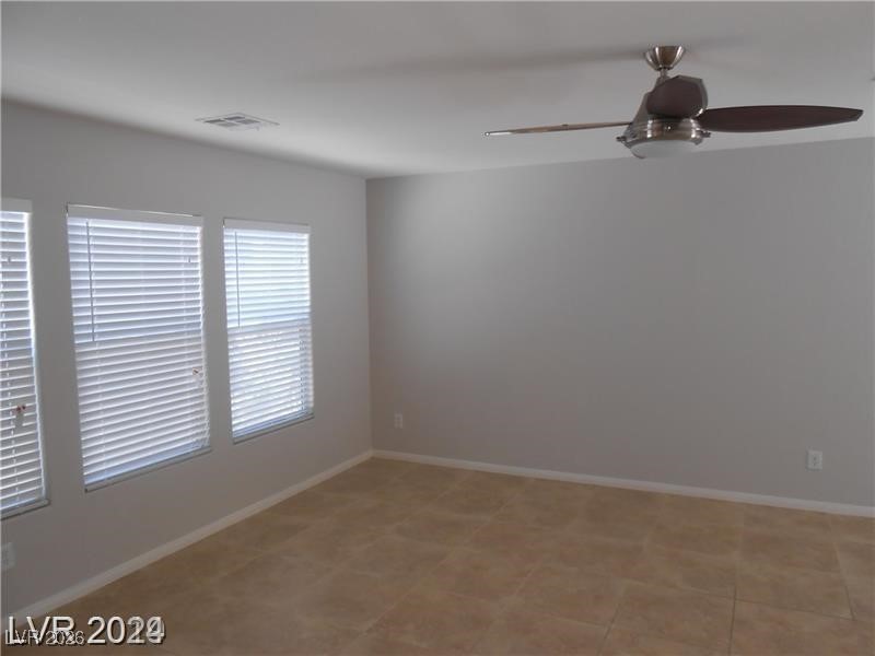 3708 Dustin Lee Street Las Vegas, NV 89129 - Photo 5 of 8