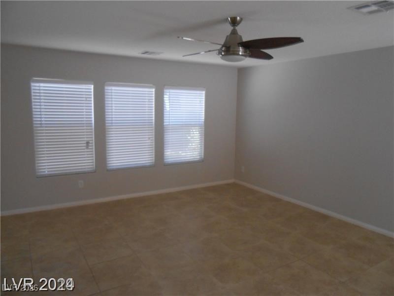3708 Dustin Lee Street Las Vegas, NV 89129 - Photo 6 of 8