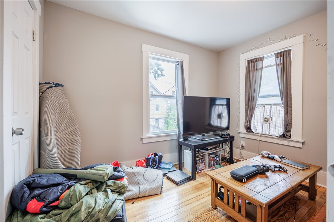 182 McKinley Street Rochester, NY 14609 - Photo 10 of 16