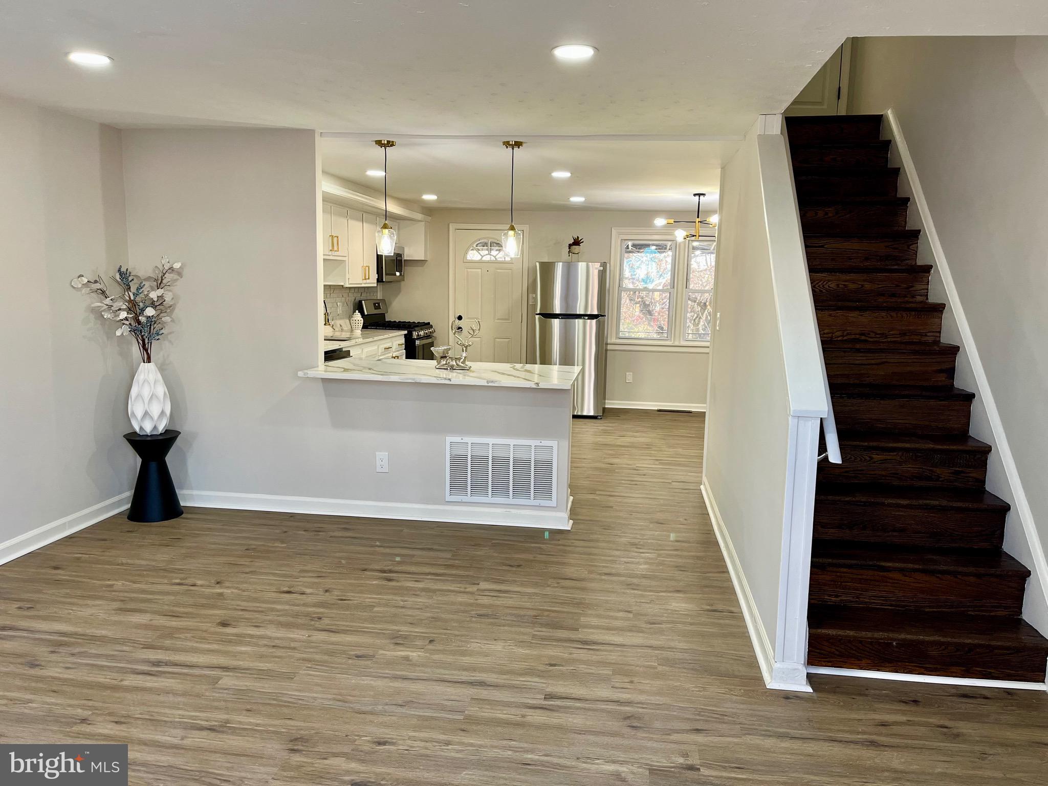 3009 Mallview Road Baltimore, MD 21230 - Photo 1 of 31