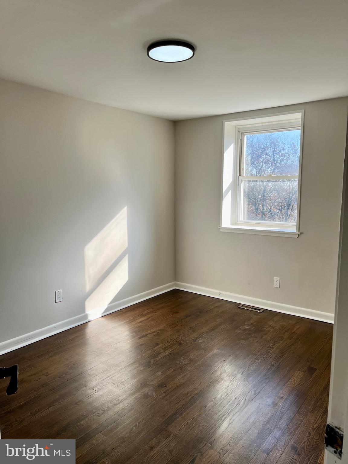 3009 Mallview Road Baltimore, MD 21230 - Photo 16 of 31