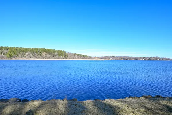 $850,000 | N6997 Oakwood Road, Richmond, WI 53190