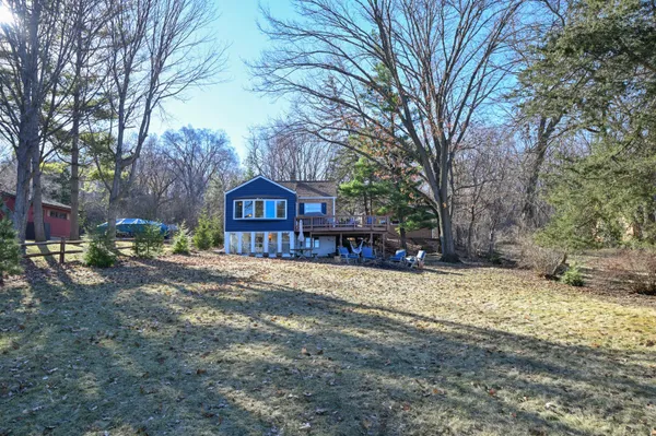 $850,000 | N6997 Oakwood Road, Richmond, WI 53190