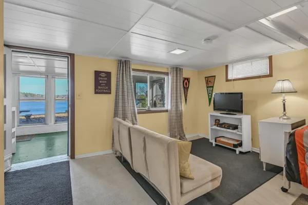 $850,000 | N6997 Oakwood Road, Richmond, WI 53190