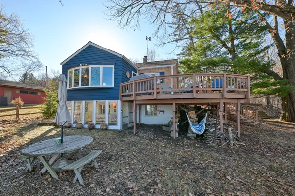 $850,000 | N6997 Oakwood Road, Richmond, WI 53190