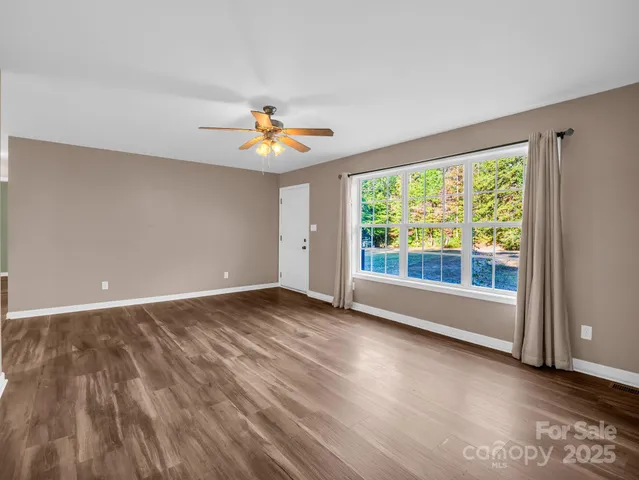 $450,000 | 663 Landrum Road, Columbus, NC 28722