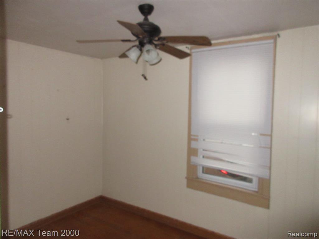 604 Smith Street Monroe, MI 48161 - Photo 13 of 24