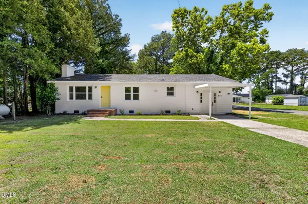 $249,900 | 210 East Crestview Drive, Smithfield, NC 27577