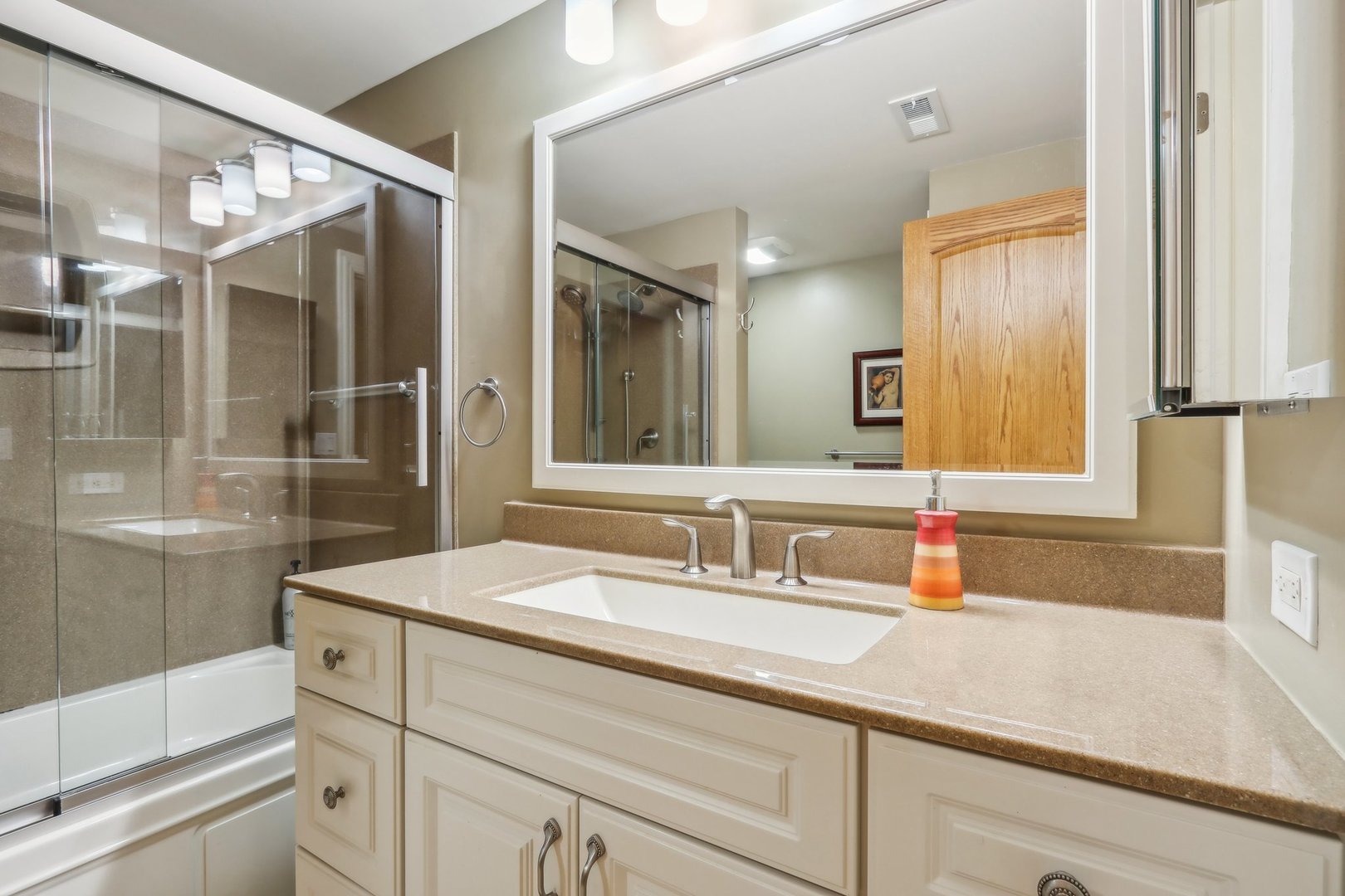 1S095 Spring Road, Unit 3C Villa Park, IL 60181 - Photo 20 of 30