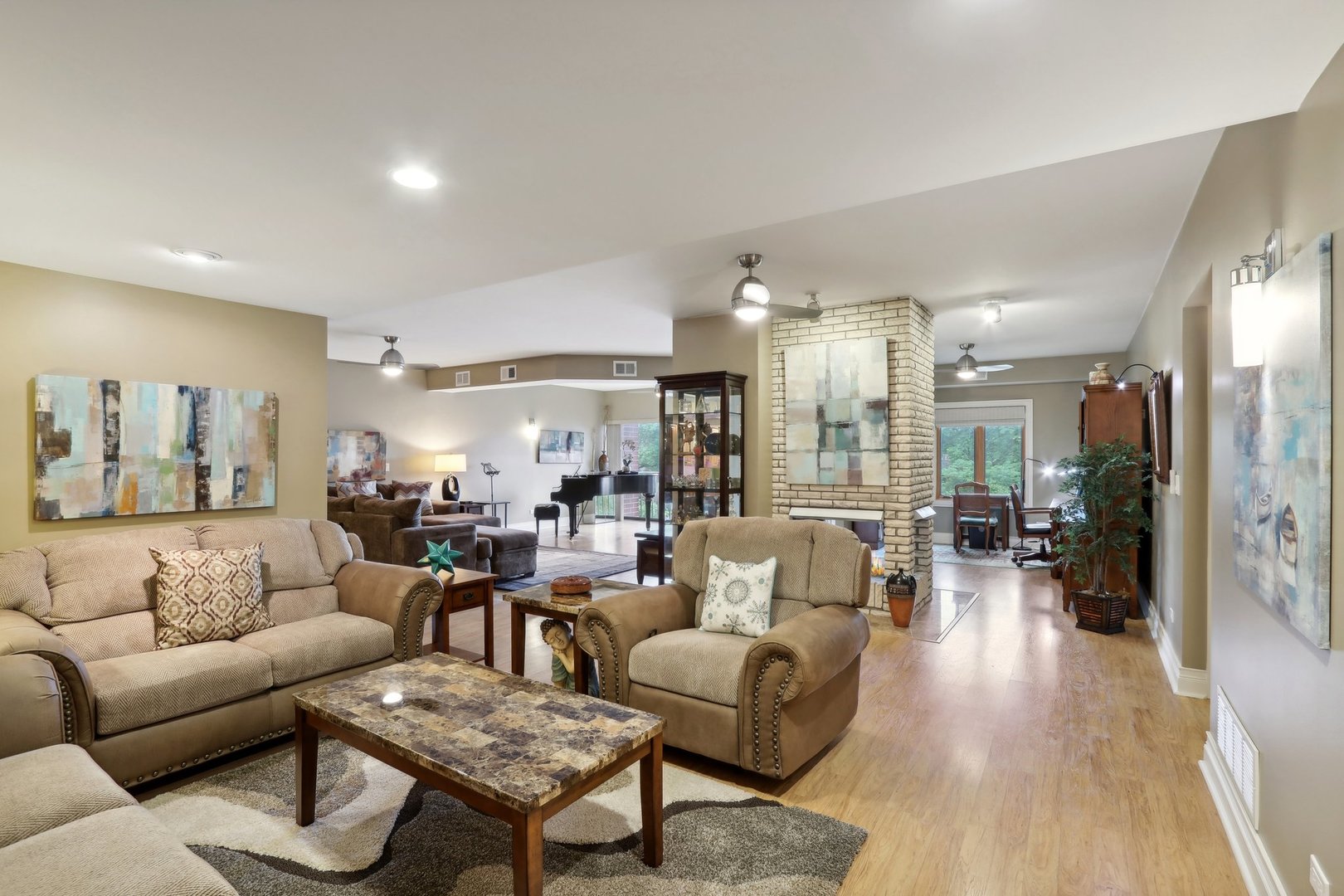 1S095 Spring Road, Unit 3C Villa Park, IL 60181 - Photo 2 of 30