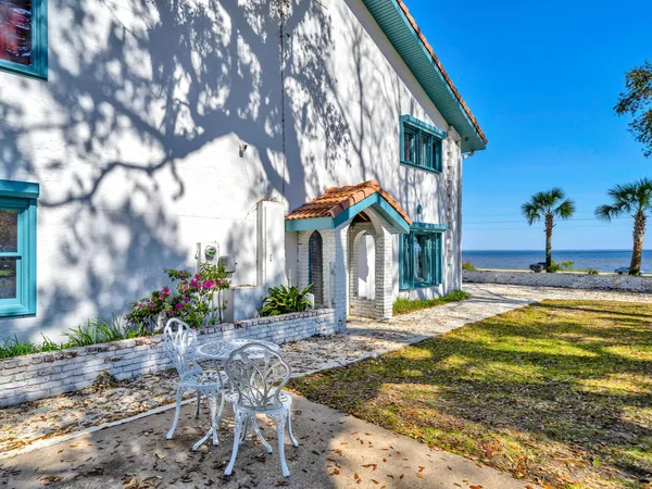 $1,869,000 | 13000 Highway 20, Freeport, FL 32439