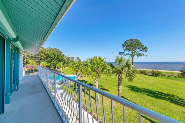 $1,869,000 | 13000 Highway 20, Freeport, FL 32439