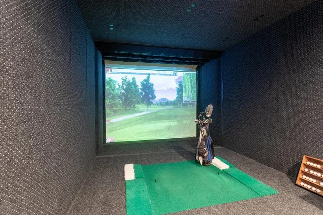 $269,000 | 15001 Burnhaven Drive, Unit 104, Burnsville, MN 55306