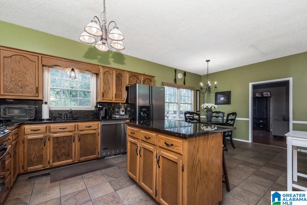 1304 Colonial Way Alabaster, AL 35007 - Photo 7 of 27