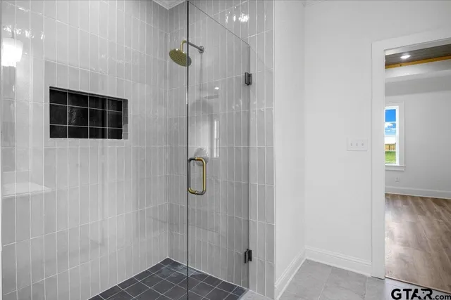 a bathroom with a toilet