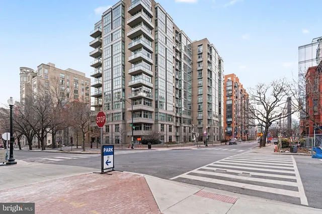 $1,395,000 | 811 4th Street Northwest, Unit 1011, Washington, DC 20001