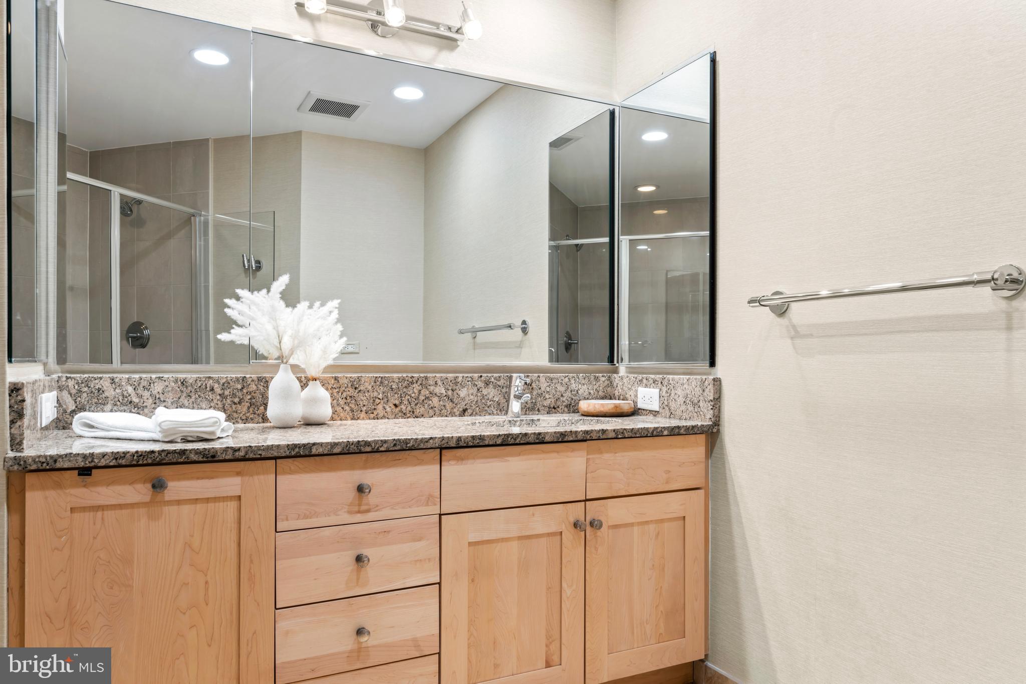 811 4th Street Northwest, Unit 1011 Washington, DC 20001 - Photo 23 of 42