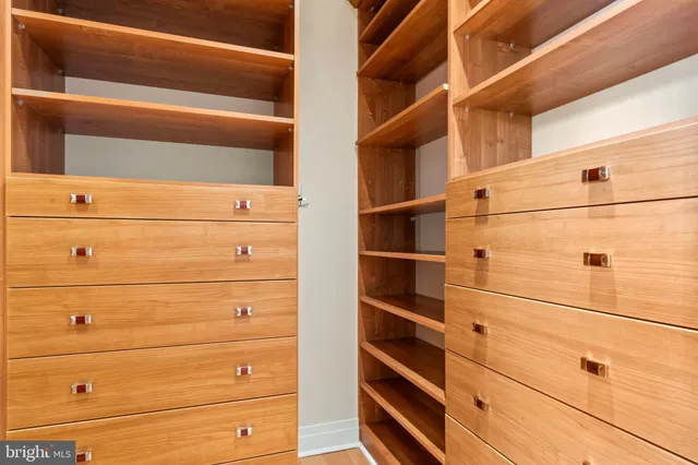 $1,395,000 | 811 4th Street Northwest, Unit 1011, Washington, DC 20001