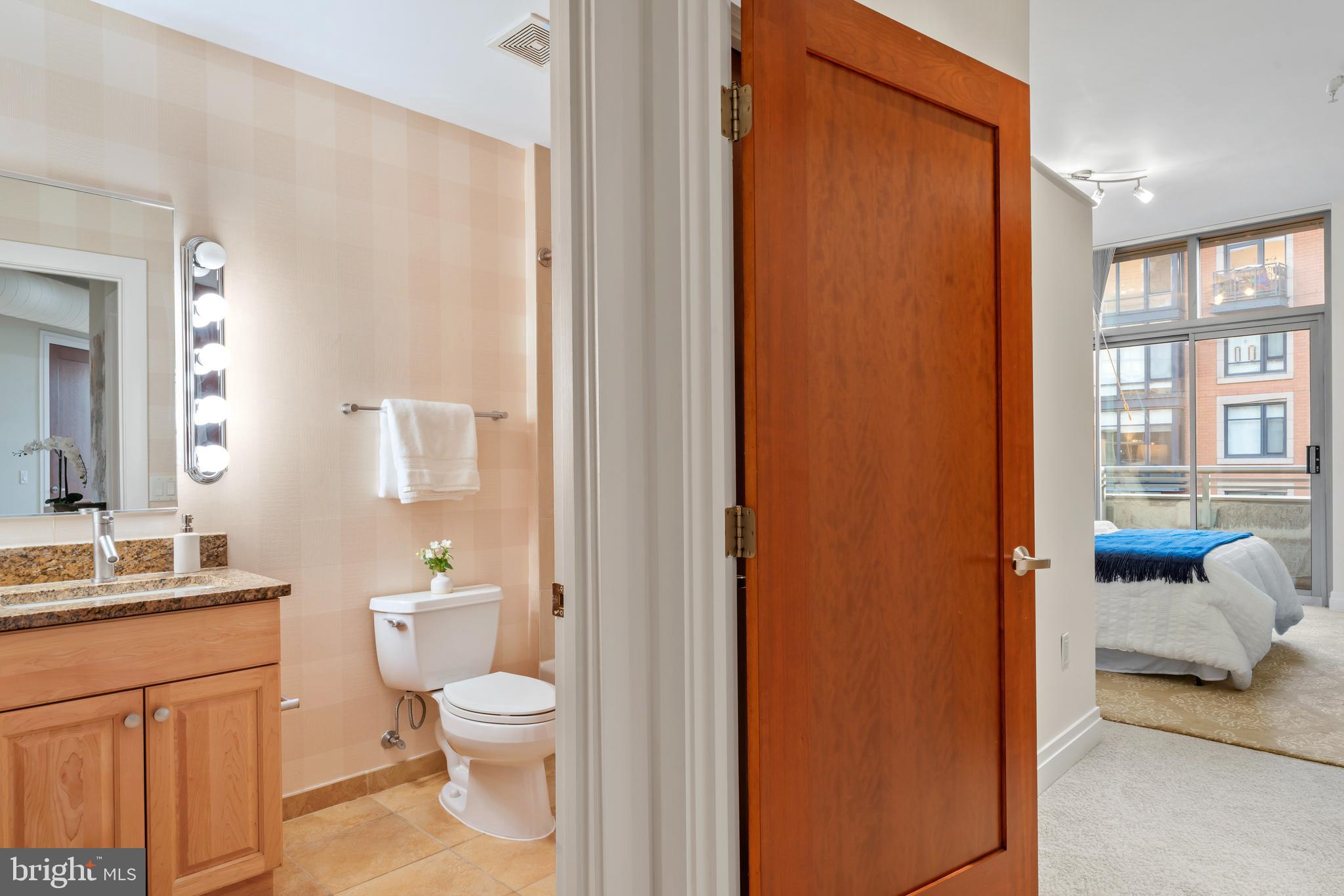 811 4th Street Northwest, Unit 1011 Washington, DC 20001 - Photo 4 of 42