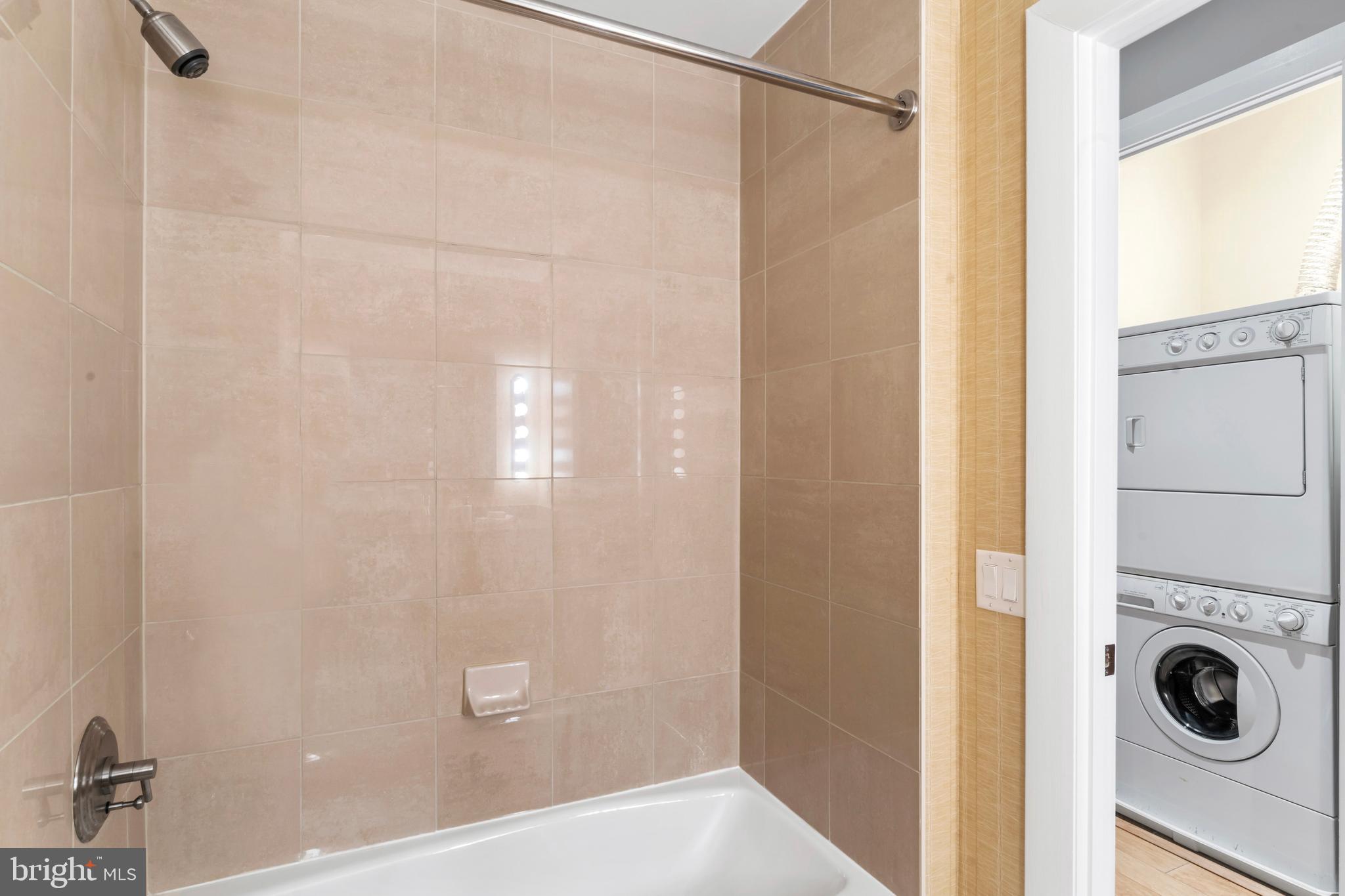 811 4th Street Northwest, Unit 1011 Washington, DC 20001 - Photo 41 of 42