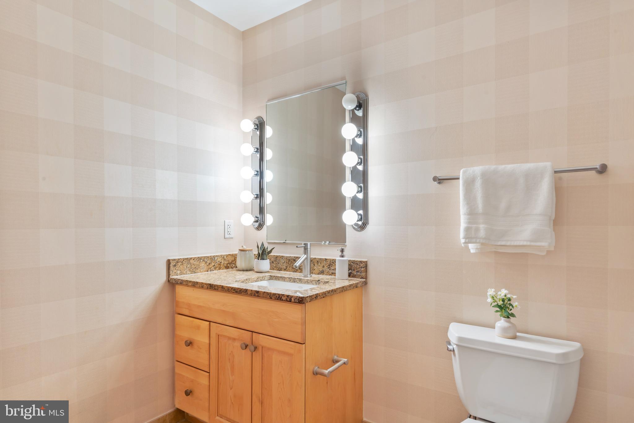 811 4th Street Northwest, Unit 1011 Washington, DC 20001 - Photo 5 of 42