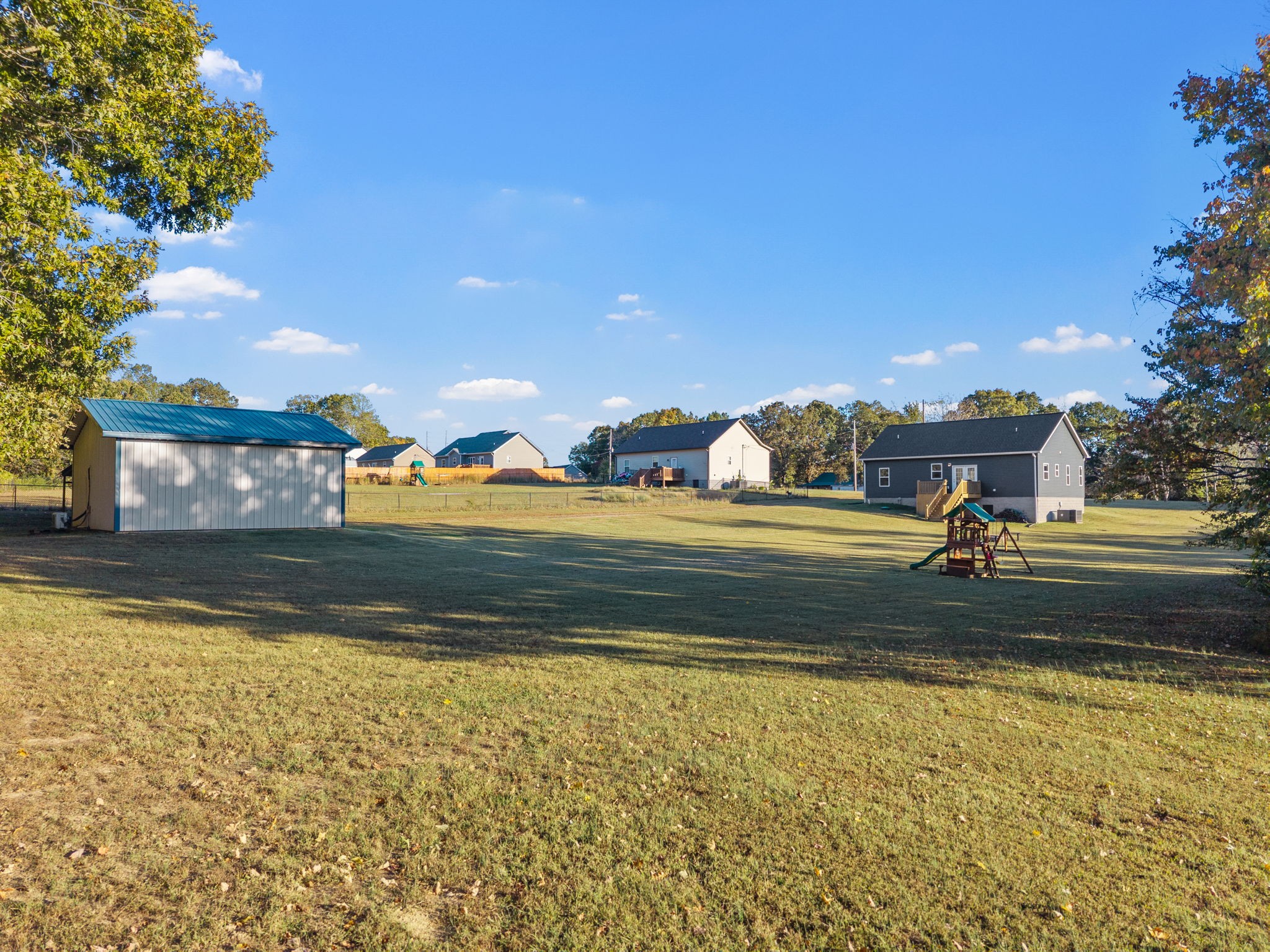 3762 Bowker Road Charlotte, TN 37036 - Photo 6 of 35 a view of a house with a yard