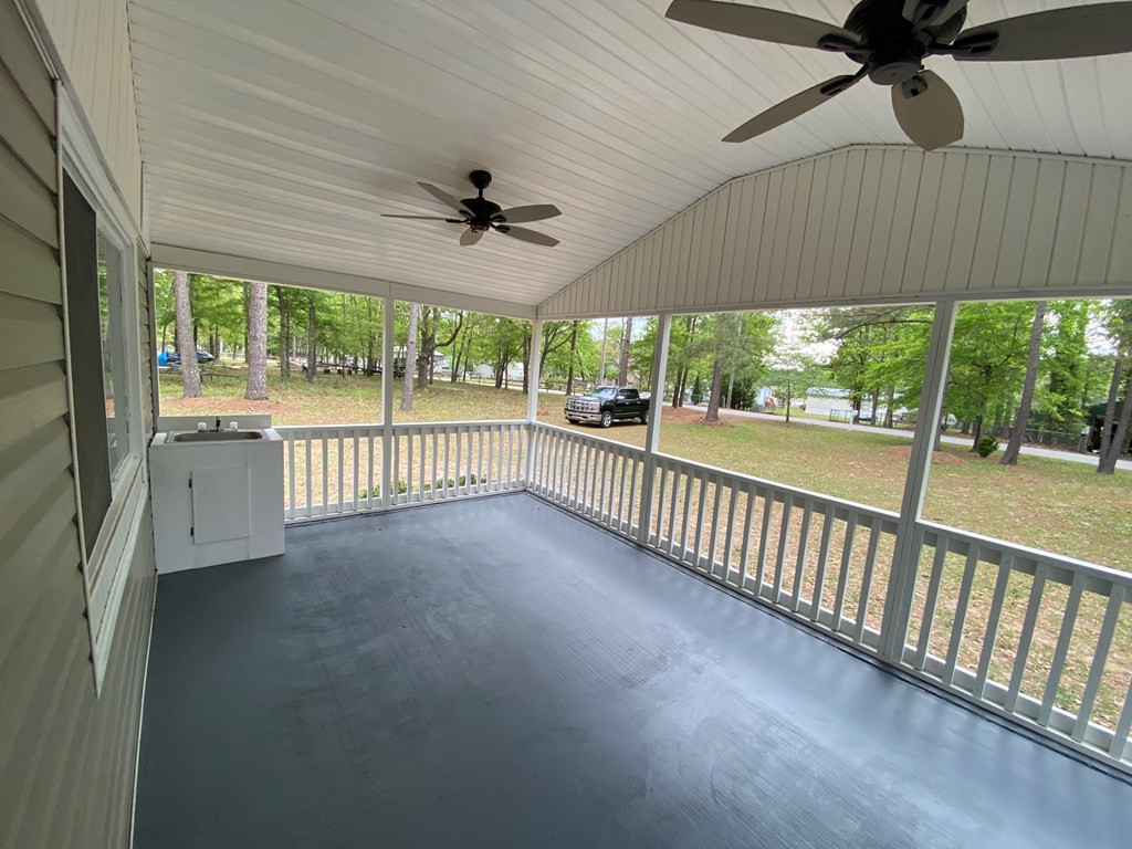 2066 Clubhouse Road Summerton, SC 29148 - Photo 7 of 12 Gallery Image 7