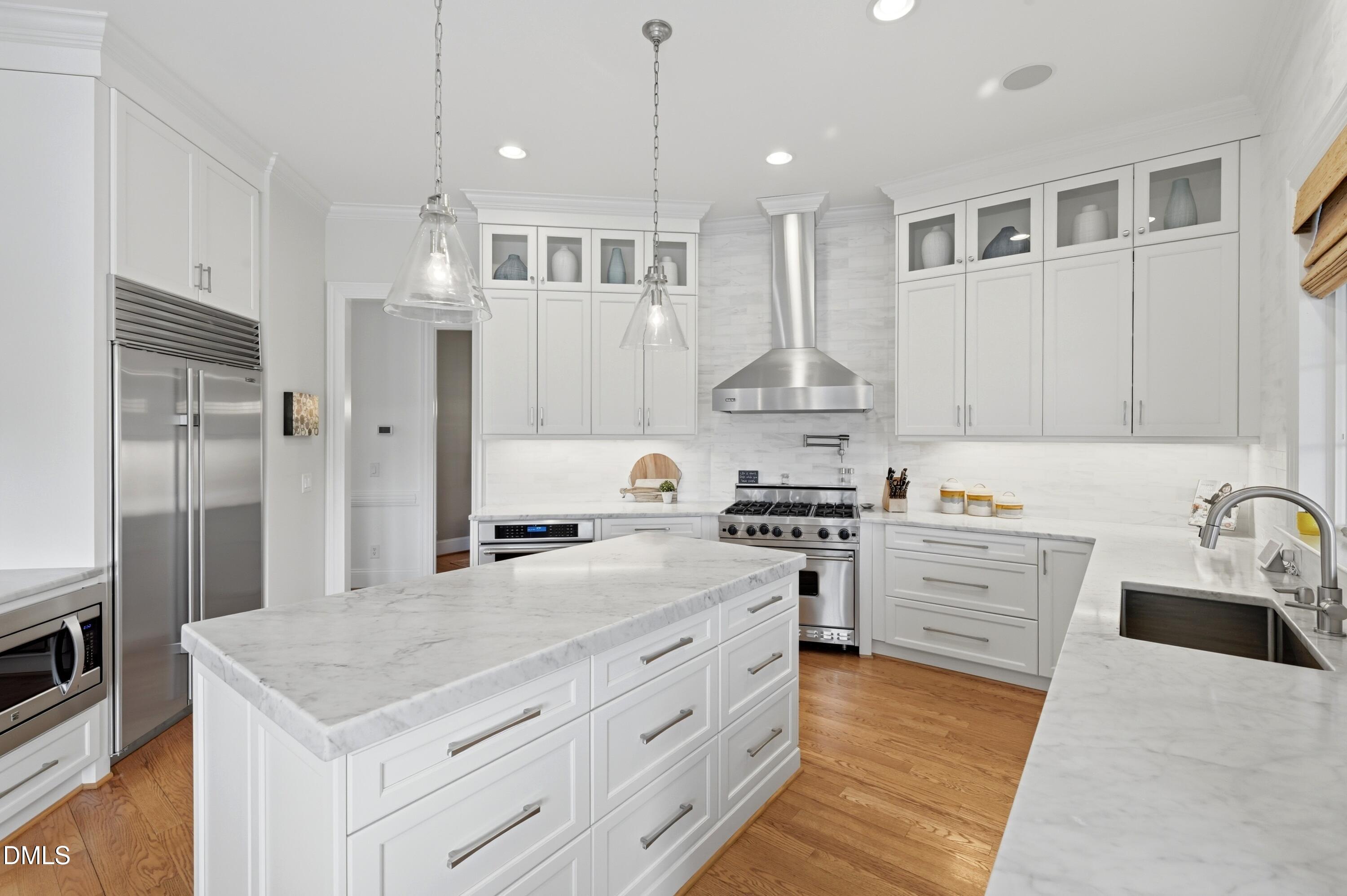 300 Lake Manor Road Chapel Hill, NC 27516 - Photo 22 of 99 112