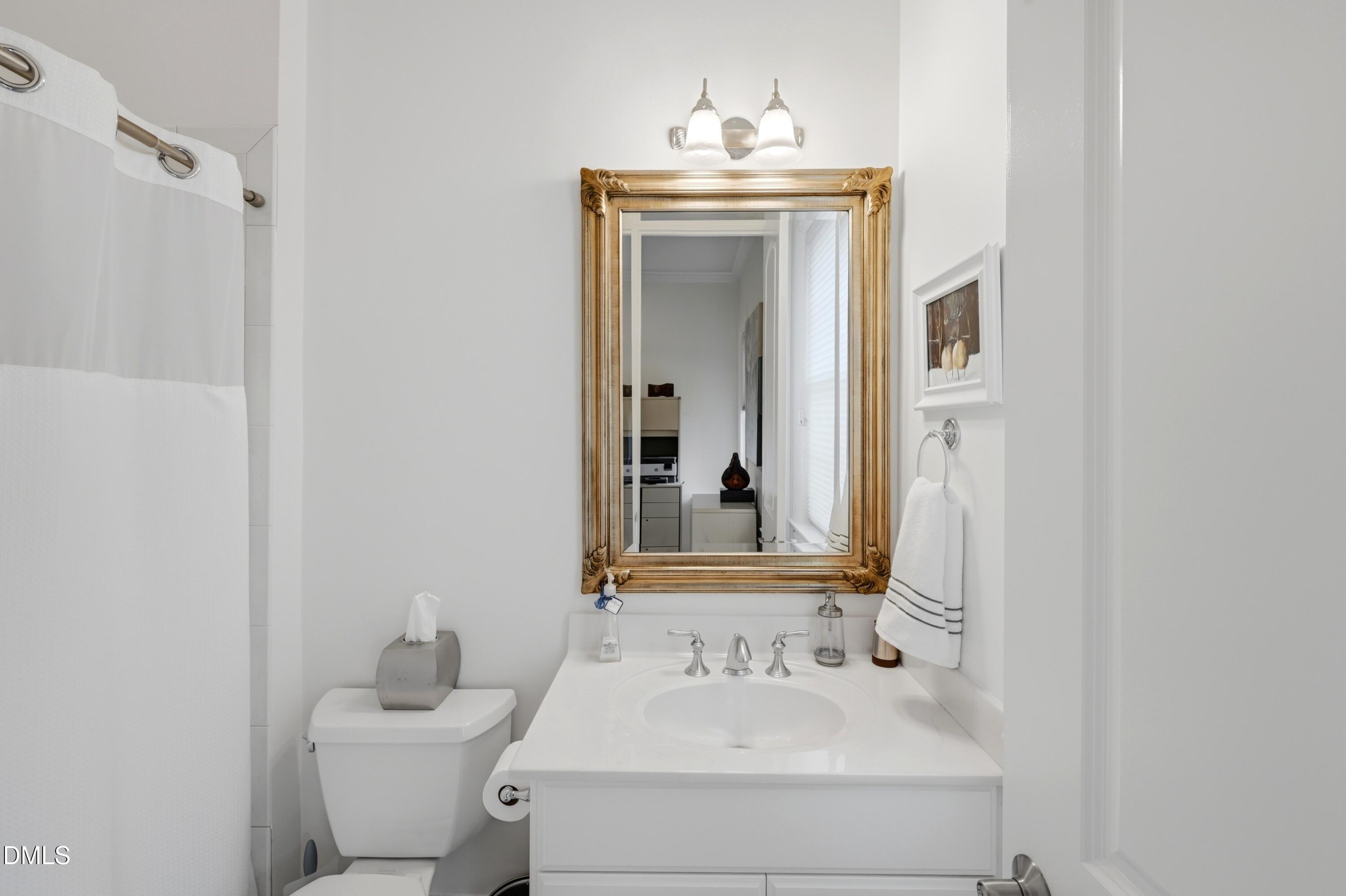 300 Lake Manor Road Chapel Hill, NC 27516 - Photo 29 of 99 147