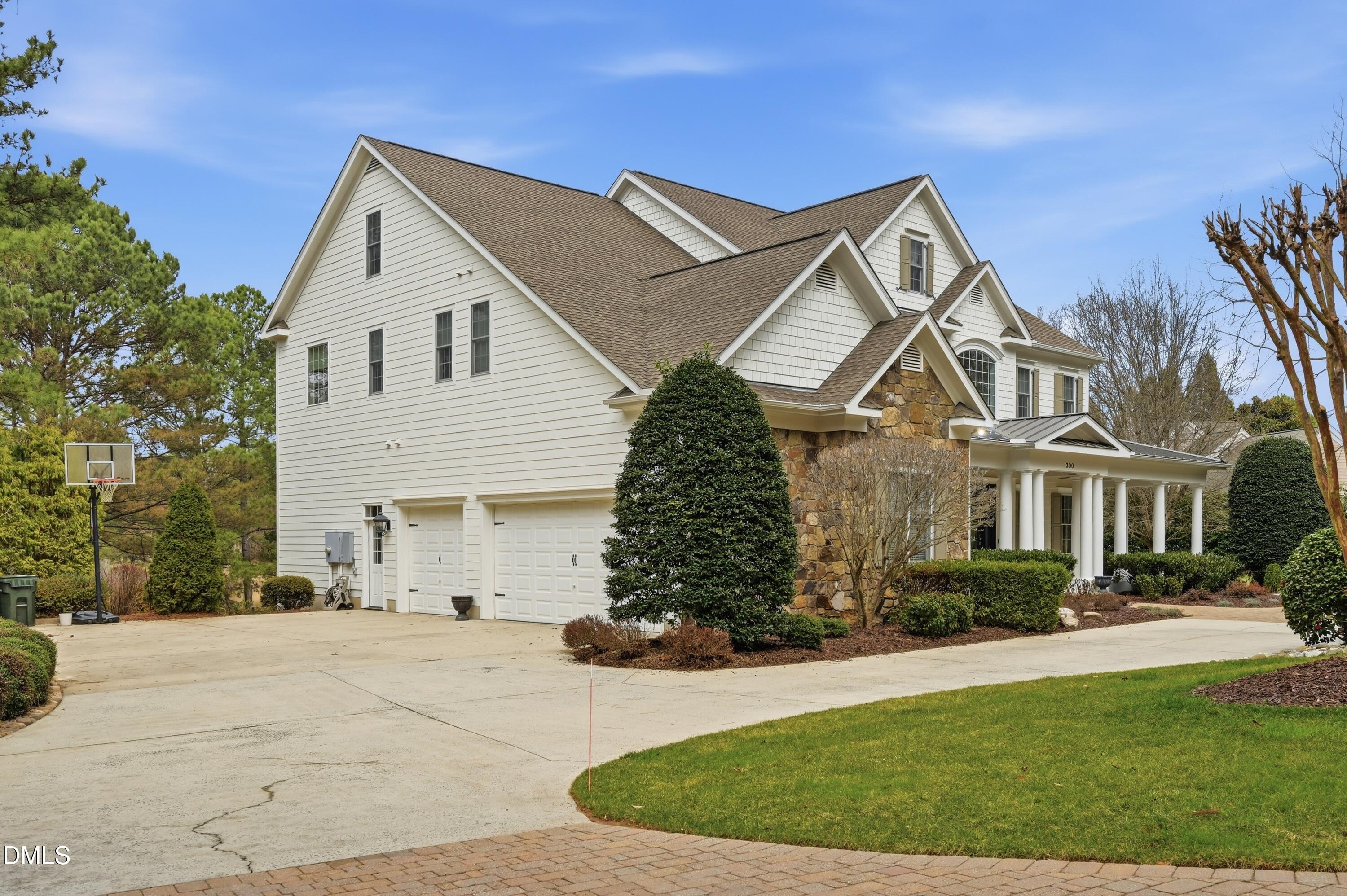 300 Lake Manor Road Chapel Hill, NC 27516 - Photo 3 of 99 012