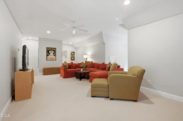 $2,800,000 | 300 Lake Manor Road, Chapel Hill, NC 27516