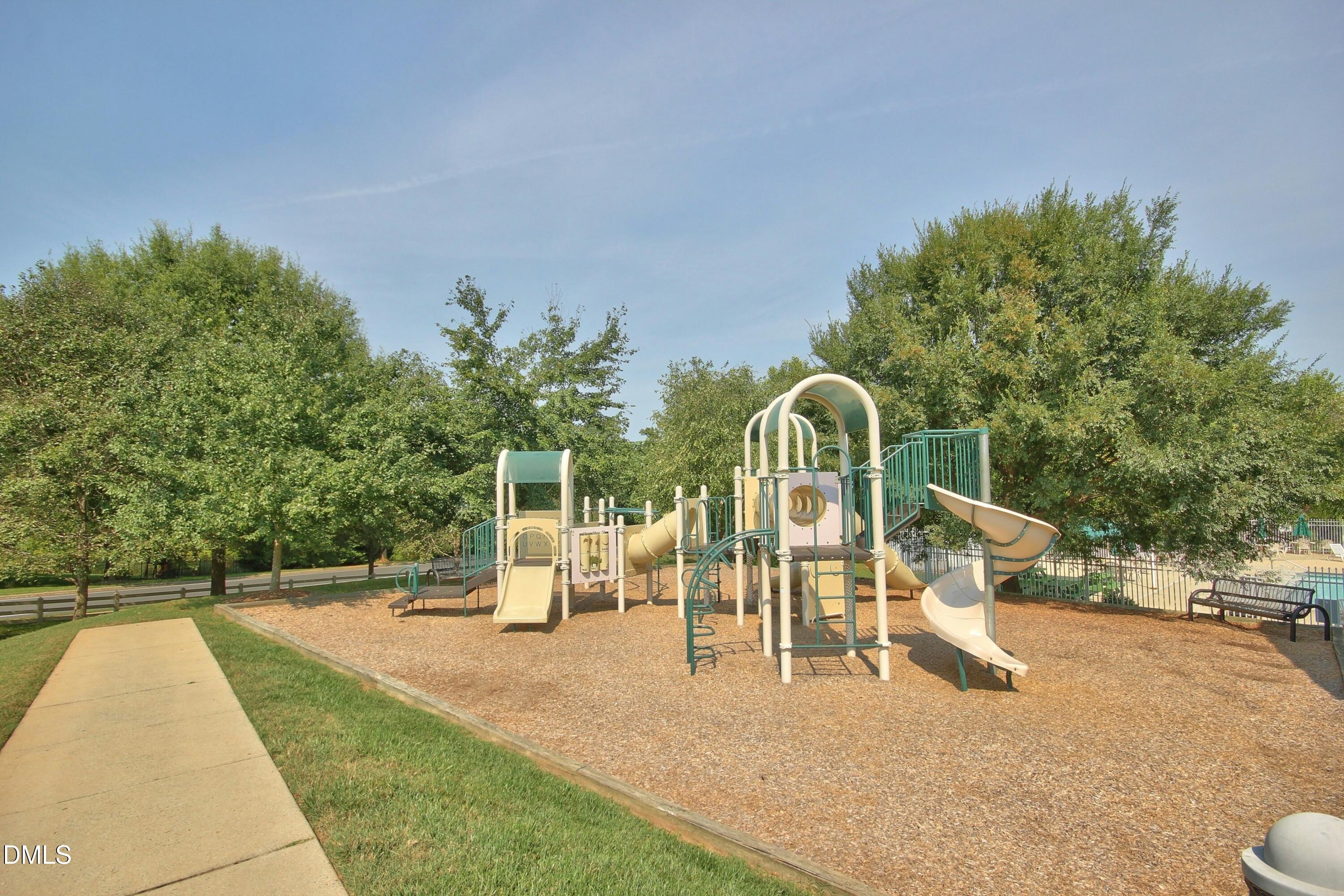 300 Lake Manor Road Chapel Hill, NC 27516 - Photo 89 of 99 008-120676-Photo_015_resampled