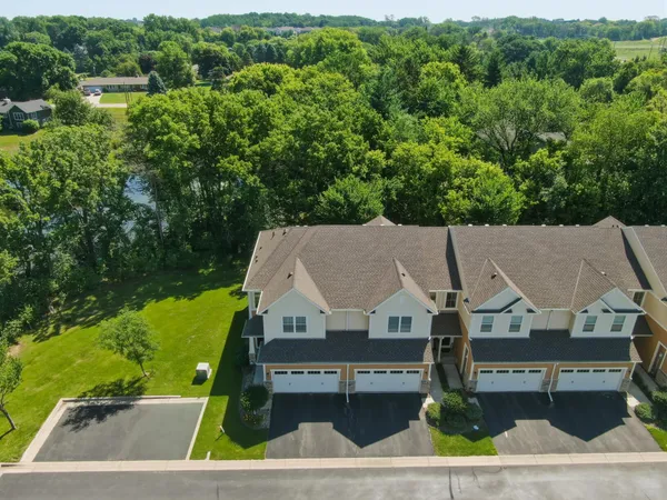$440,000 | 6943 Archer Trail, Inver Grove Heights, MN 55077