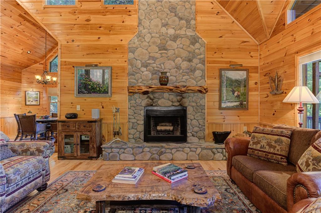 1605 Sun Rock Mountain Road Blue Ridge, GA 30513 - Photo 13 of 78 Gallery Image 13