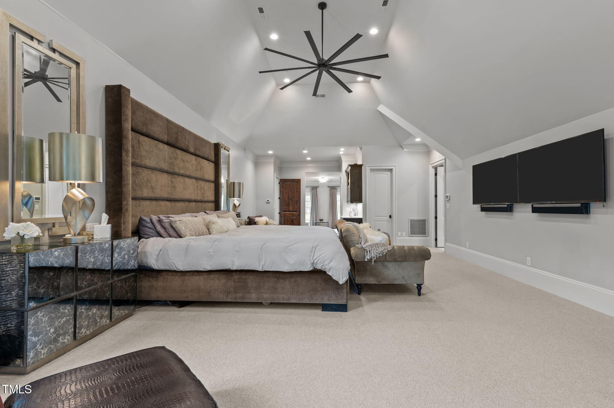 12660 Boyce Mill Road Raleigh, NC 27613 - Photo 28 of 89 a living room with furniture and a flat screen tv
