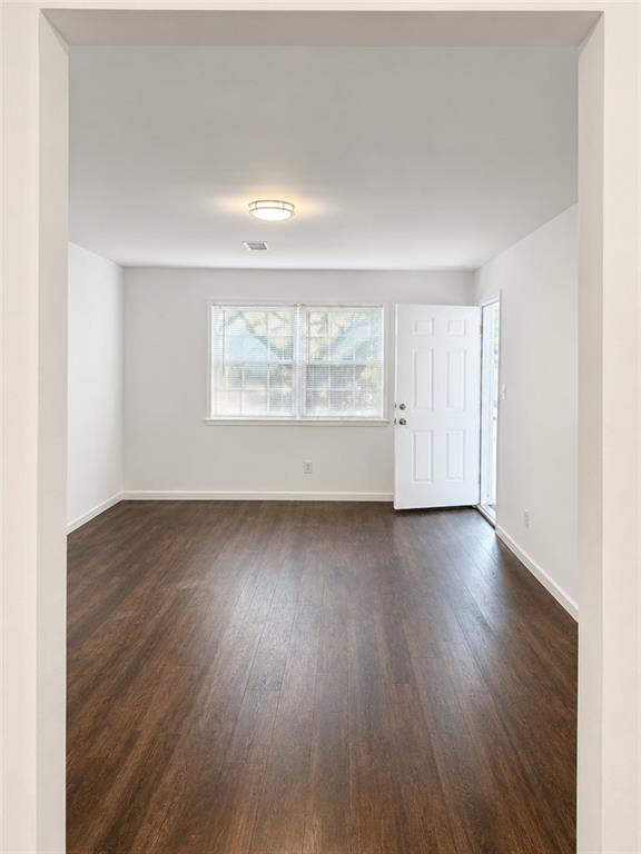 1610 Line Circle Decatur, GA 30032 - Photo 9 of 10