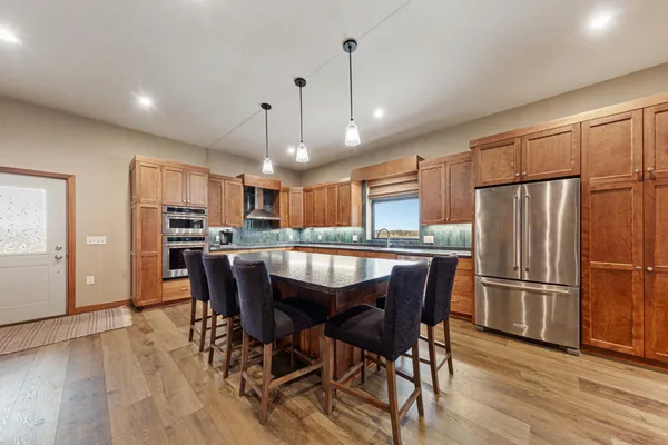 $675,000 | 17742 280th Avenue, New Richland, MN 56072