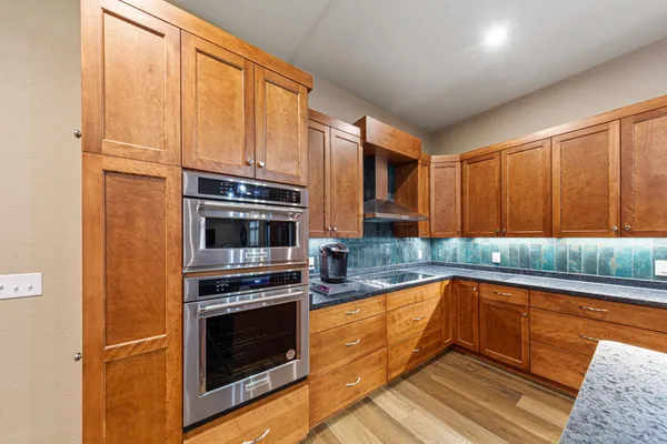 $675,000 | 17742 280th Avenue, New Richland, MN 56072