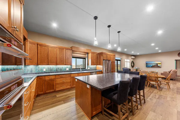 $675,000 | 17742 280th Avenue, New Richland, MN 56072